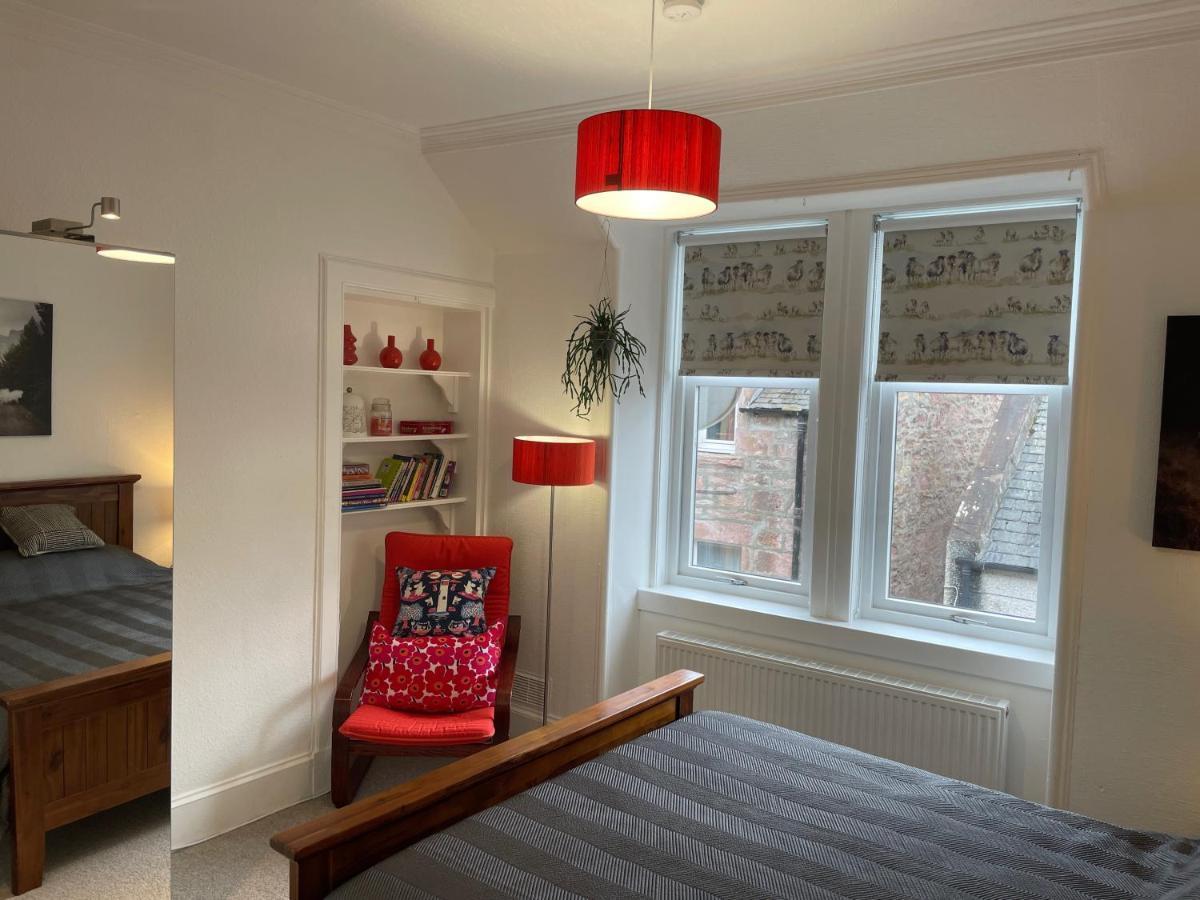 Glen Ness Apartment In Tranquil Area Of City Centre 因弗内斯 外观 照片