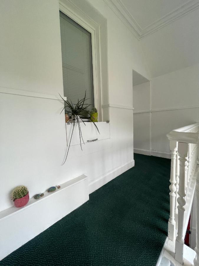 Glen Ness Apartment In Tranquil Area Of City Centre 因弗内斯 外观 照片